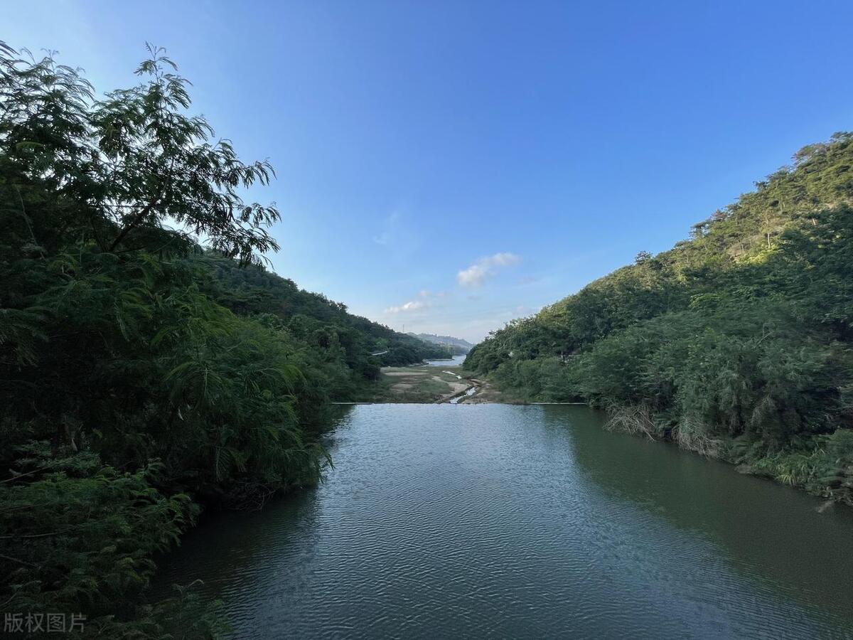 广州出发-中山2天游，打卡银坑逍遥谷+*钟金**湖公园+采摘荔枝