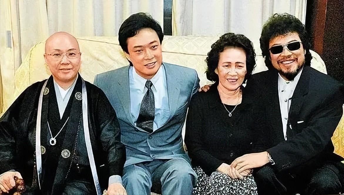 *星艳**出家当尼姑，称看小电影不如自己演，犀利点评林志玲是小黑枣