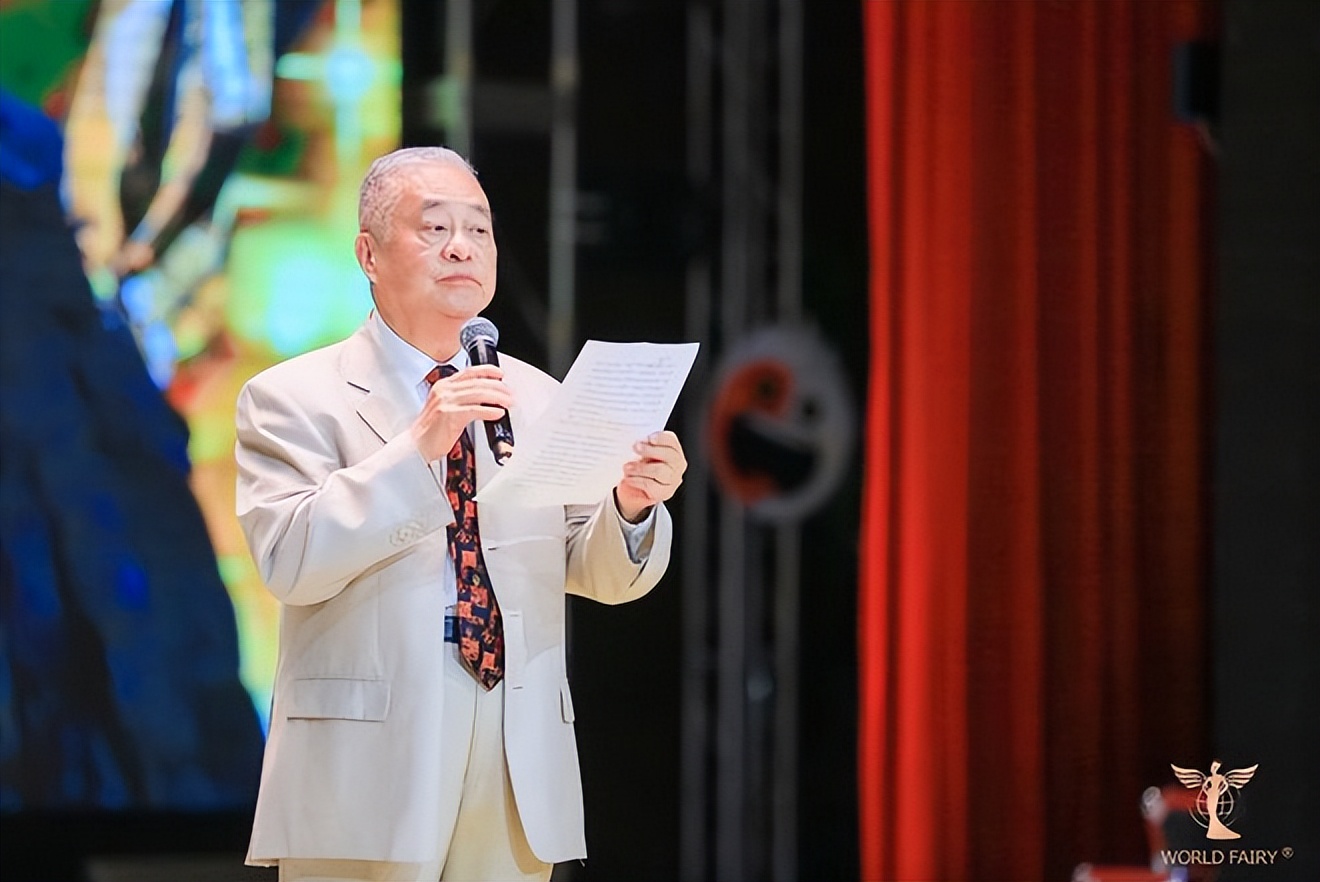 第六届世界女神大赛,蔻墨杯冠军