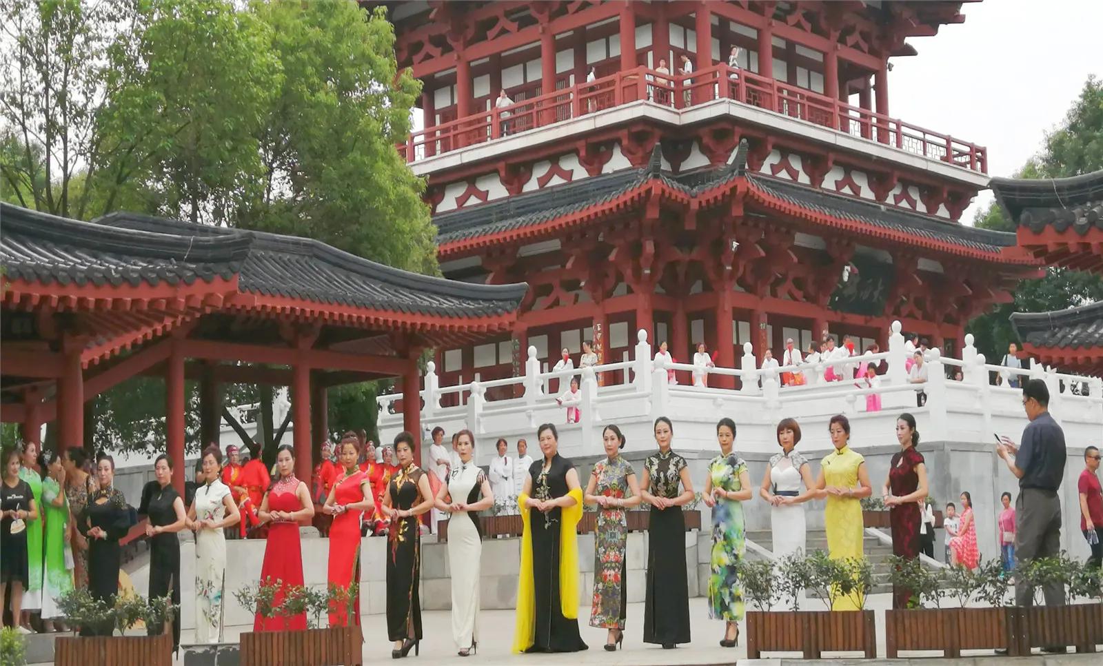 李白身世之谜浅谈之三,李白简介李白身世之谜