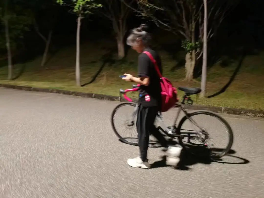 瓒崇悆濂冲鏍″洯,瓒崇悆濂冲鏍″洯瓒崇悆