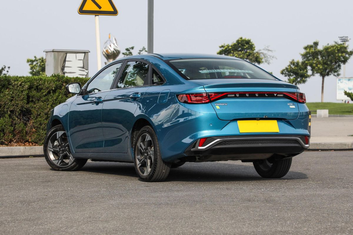 帝豪lhip新款测评,既安全又性能的车