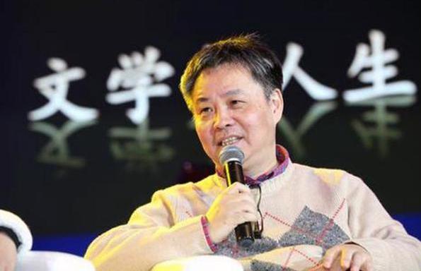 《二舅》爆红背后:为流量才起的标题,精神内耗为何触动年轻人?