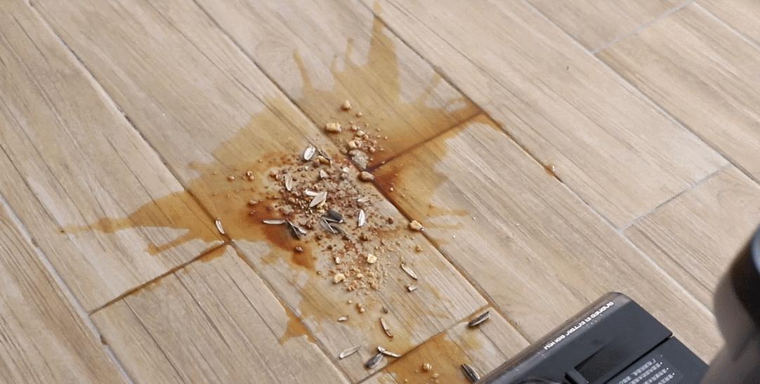 有意思的分享，上海土著买拖把要花1999，国产爆款竟是米粉最爱