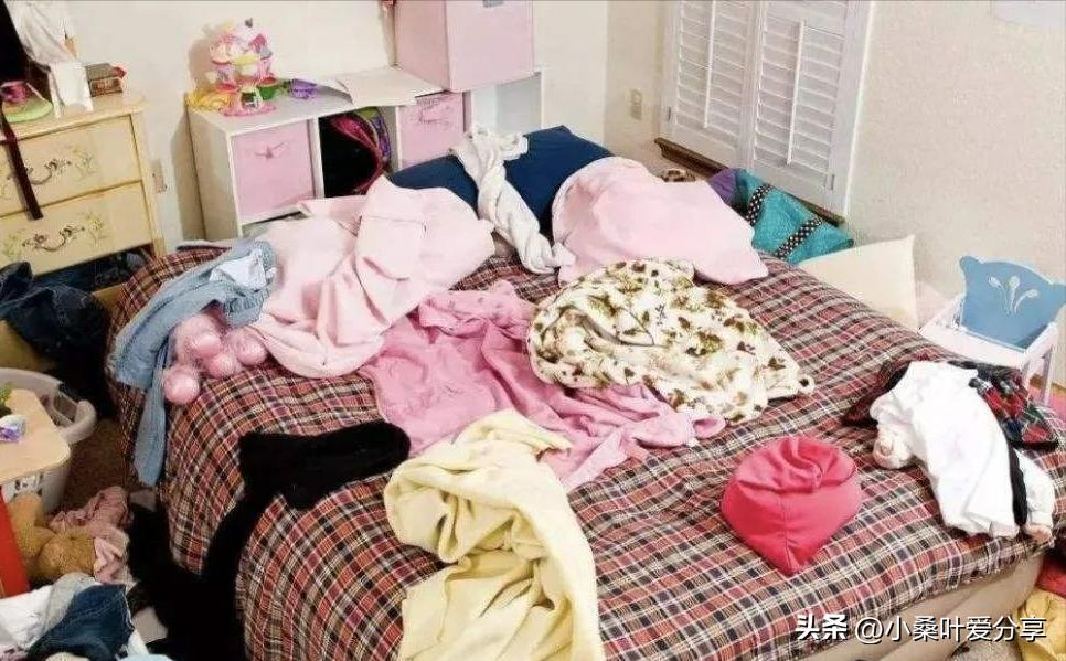 床底下切记不能放什么,床底下万万不能放这几样东西