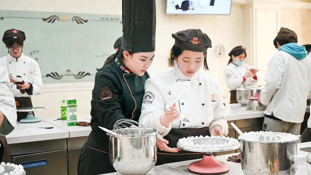 为什么不推荐去机构当老师,为什么说不能进培训班学技术