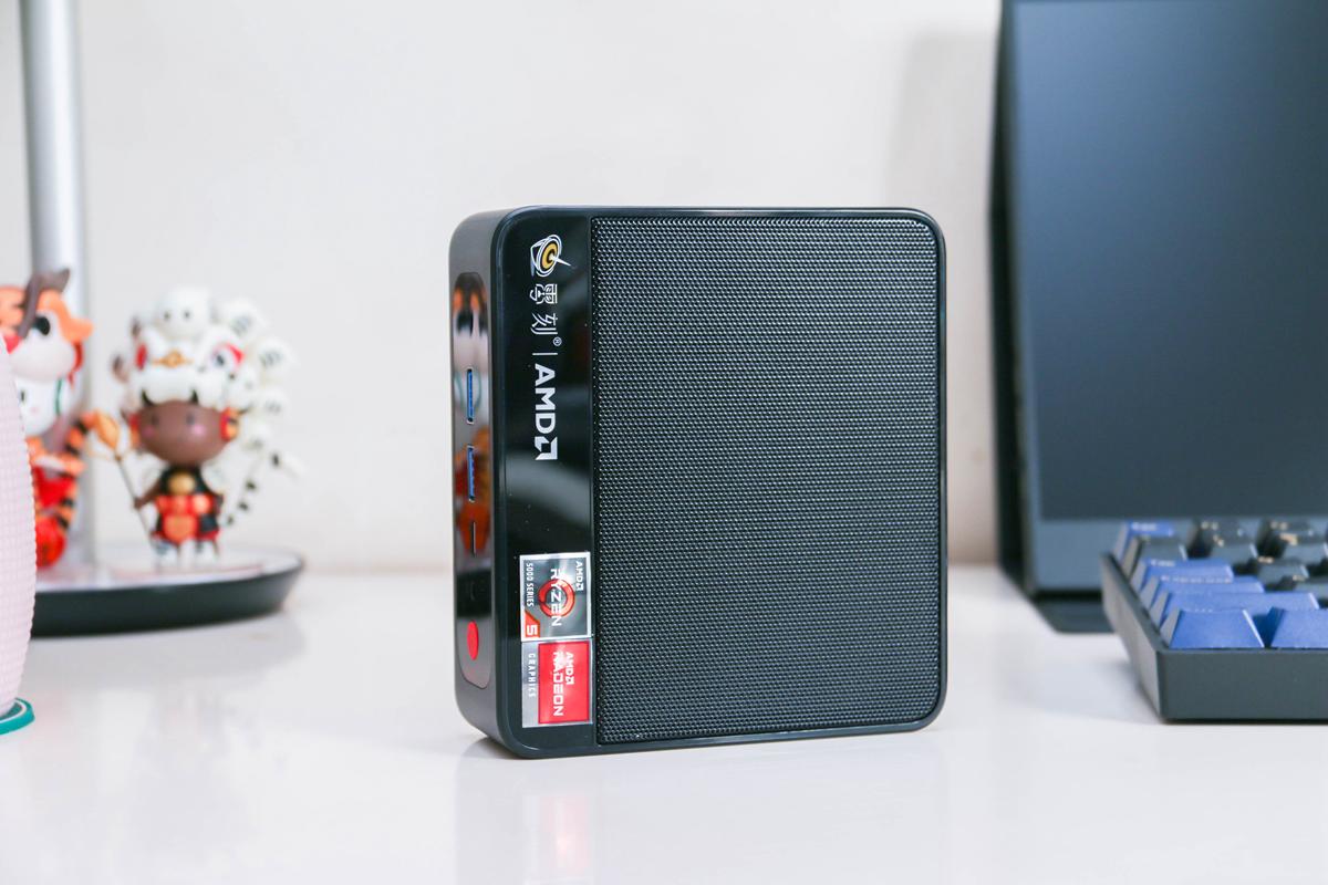 传统电脑歇菜？千元迷你主机能办公娱乐还能黑苹果，零刻SER5体验