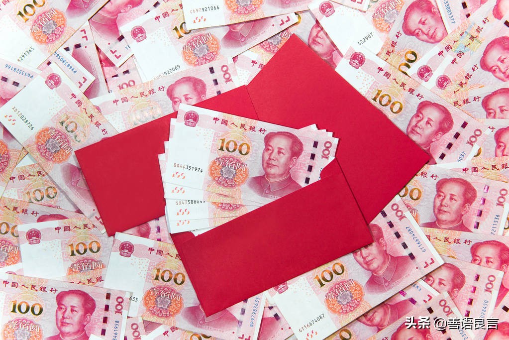 人民币贬值老百姓能投资点什么,人民币对美元贬值对老百姓的影响