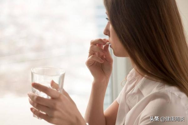 月经十几天都不干净是在排毒？医生：并不是，多半与4个因素有关