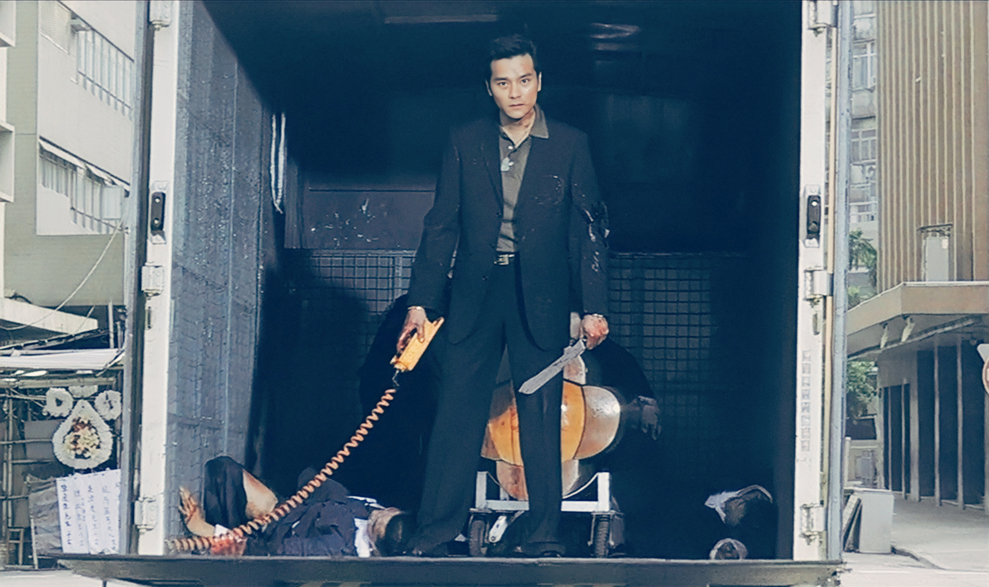 和合图社团龙头“傻佬泰”,江湖人称“湾仔皇帝”,恶斗吕乐20年