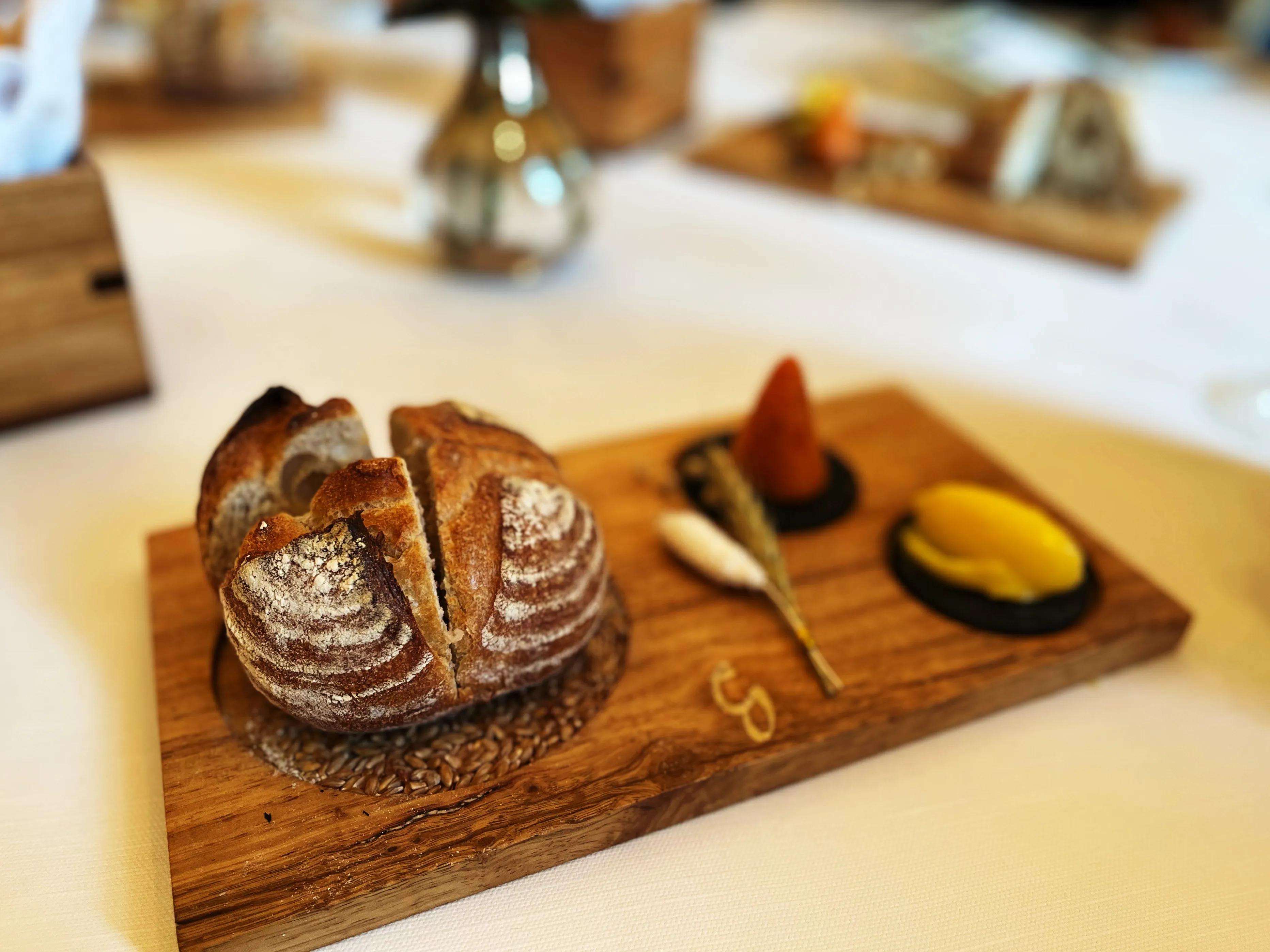 香港半岛酒店宴会厅,香港半岛酒店与威斯汀