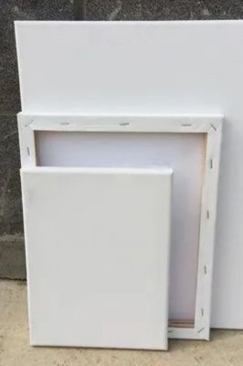 结婚照挂在卧室哪个位置好,结婚照挂在什么地方最合适