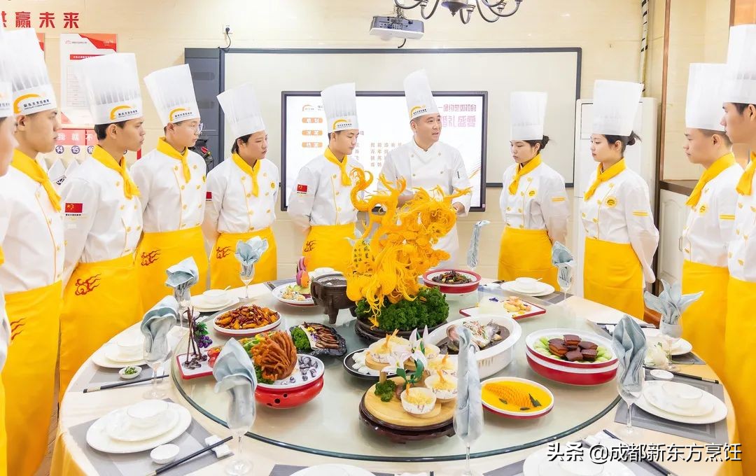 厨师的就业前程好不好,厨师前途是自己开店吗