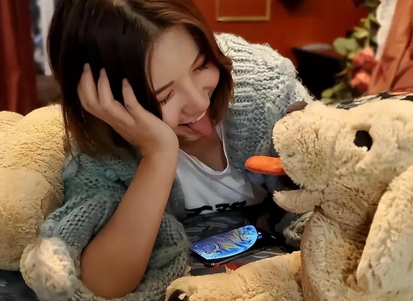 翼装飞行三人魂断天门山,天门山极限运动翼装飞行