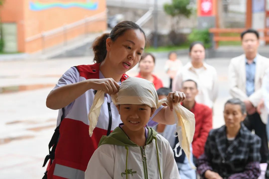县红十字会世界急救日活动总结,县红十字会举办世界急救日活动