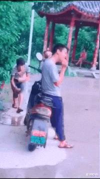 每日一笑闺蜜交了新男朋友,每日一笑之闺蜜交了新男朋友