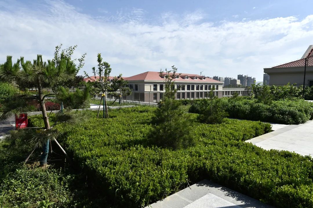 鲁班奖属于中国建筑的最高奖项吗,鲁班奖是中国建筑行业最高奖项