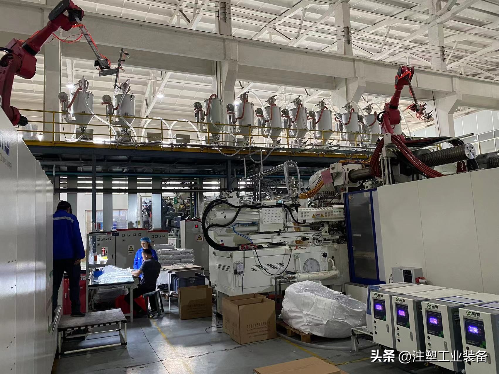 注塑车间除湿机解决方案,注塑真空除湿干燥机