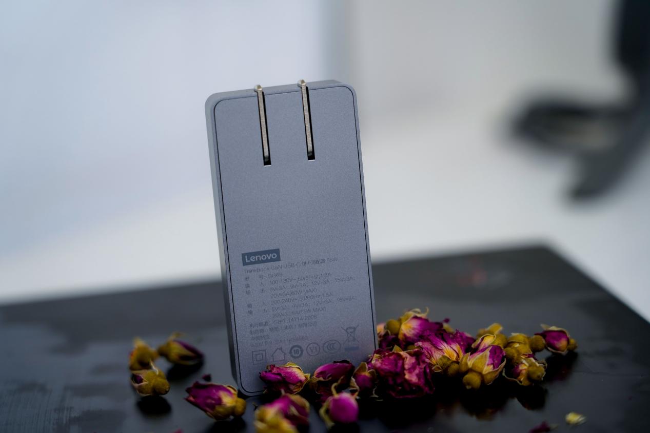 联想笔记本65w氮化镓充电器,联想拯救者r9000氮化镓充电器