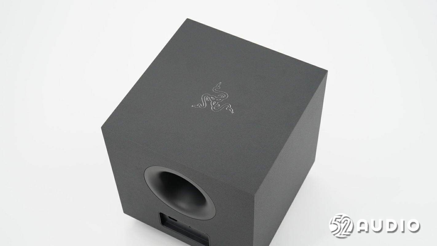 雷蛇天狼星v2专业版,razer雷蛇利维坦巨兽v2和天狼星v2