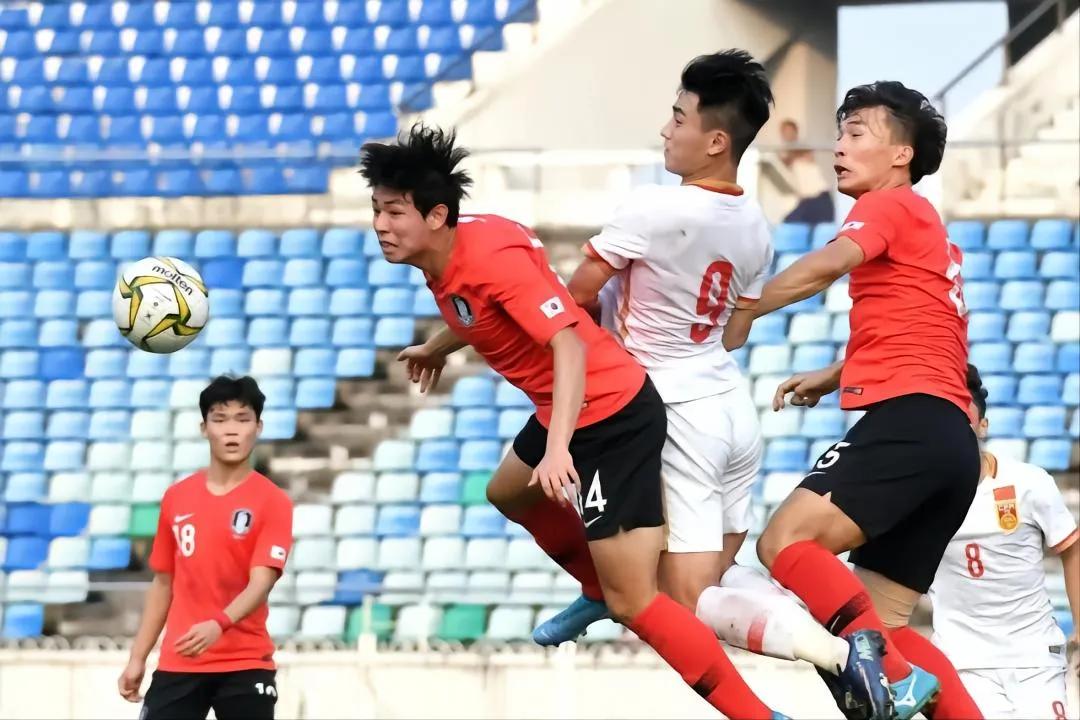 范志毅谈对中国足球的看法,国足表现引发热议范志毅