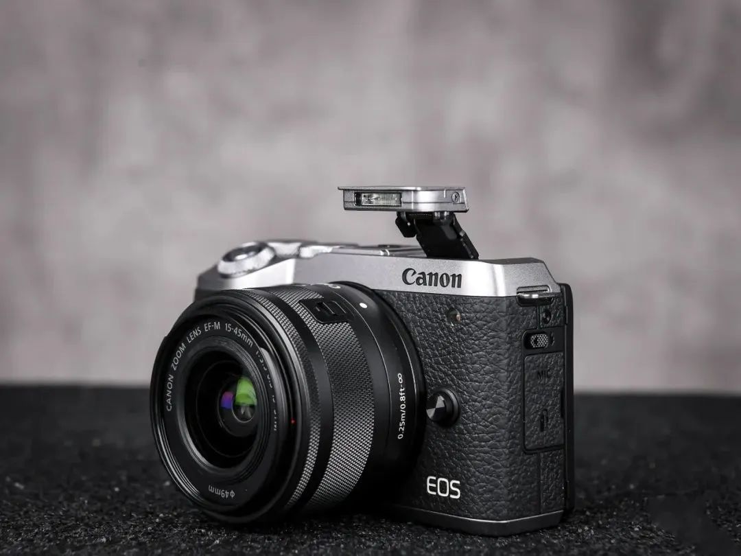 佳能入门级单反相机2000元左右,入门相机选哪款好