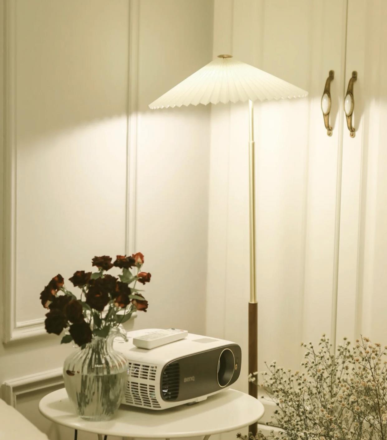 便宜又有氛围感的灯,有氛围感而且又不贵的灯