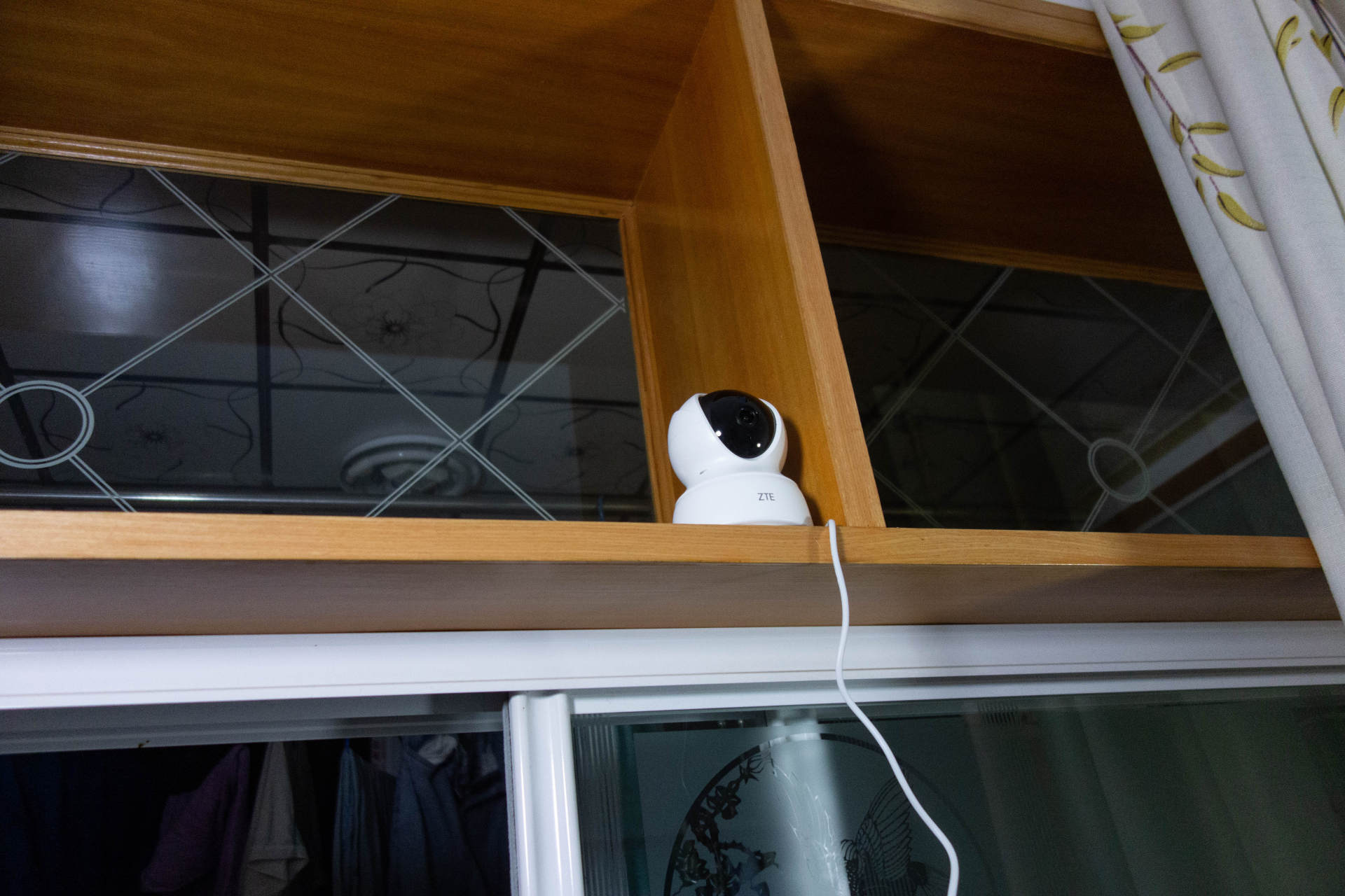 不开灯也能看得清，中兴小兴看看云台2.5K版摄像头体验