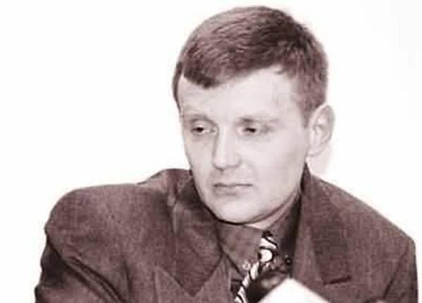 七大寡头兴衰史（上）面对首富的*杀暗**，普京：白绫or毒药，我来定