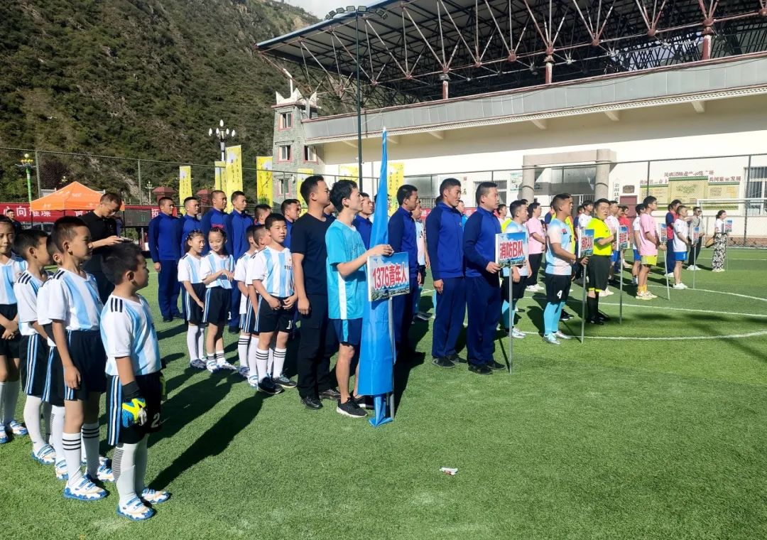 景泰县5人制足球比赛决赛,新区首届五人制足球赛开赛