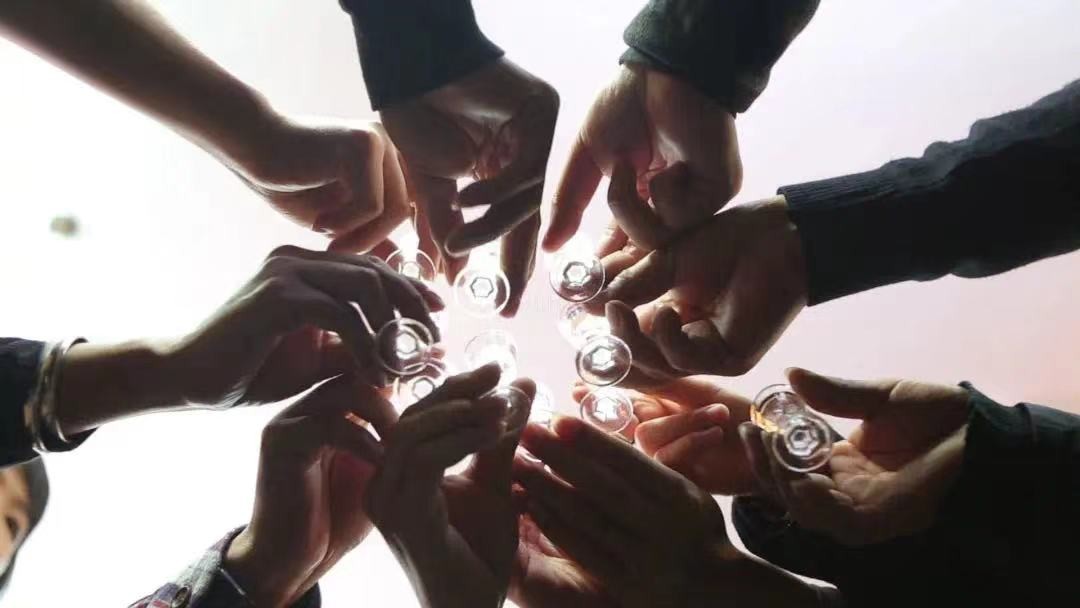 年轻人白酒推荐10-30元,年轻人白酒推荐小瓶