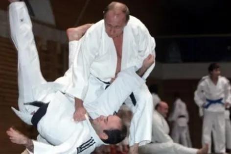 70岁“硬汉总统”普京：4个养生习惯，看看都是什么