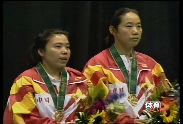 80年代中国女乒邓亚萍简历,王楠打败邓亚萍夺冠