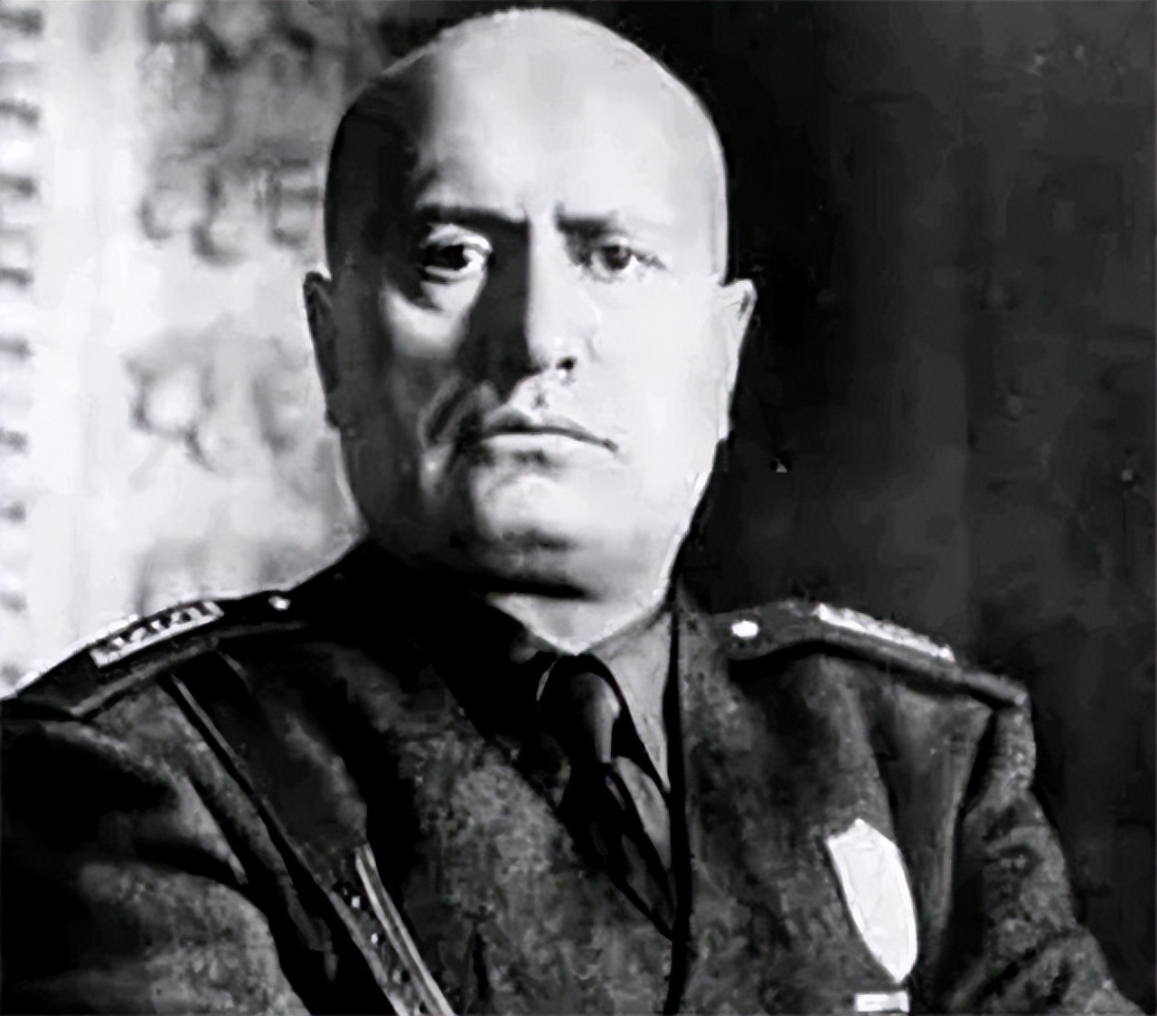 俄罗斯公布希特勒死前4个小时的细节：给谁看的，想传达什么？