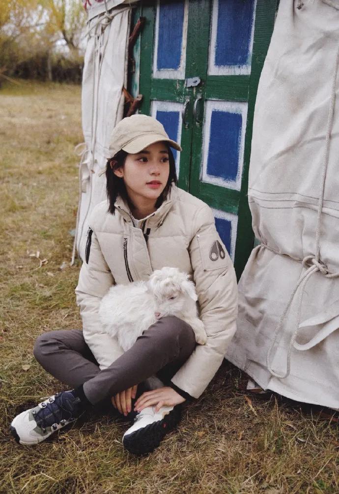 羽绒服排名前十名加拿大鹅羽绒服,加拿大鹅高颜值羽绒服推荐