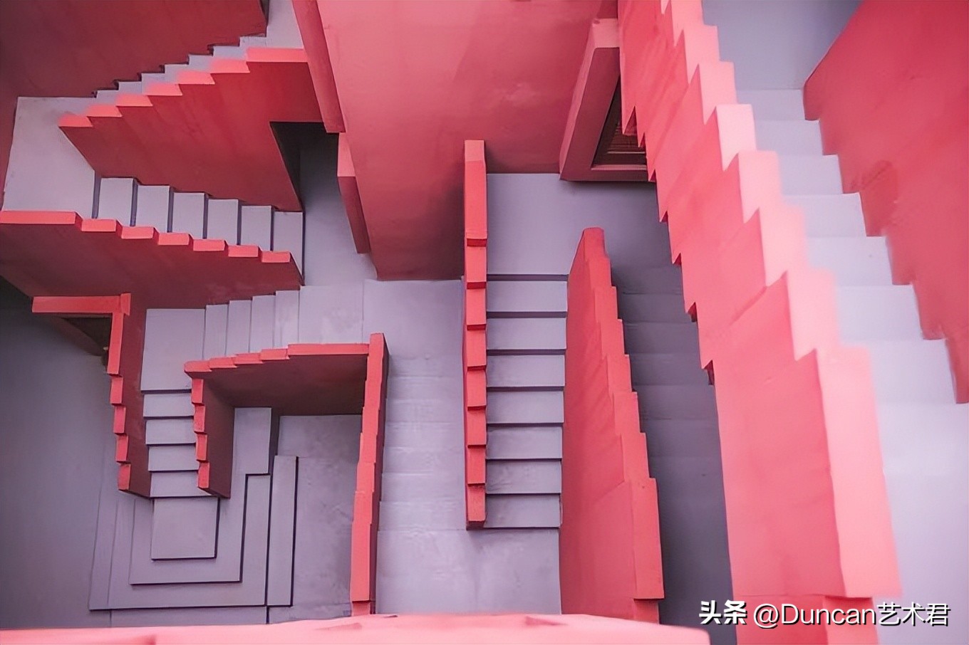 西班牙海边的纪念碑谷,西班牙海岸纪念碑谷