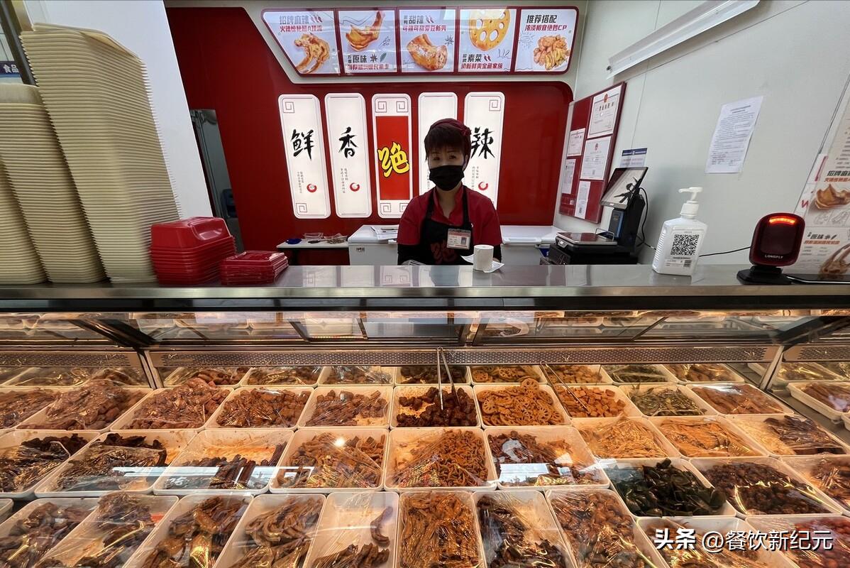 销量下降30%，年轻人为何不爱吃鸭脖了？网友：强行加称无法接受