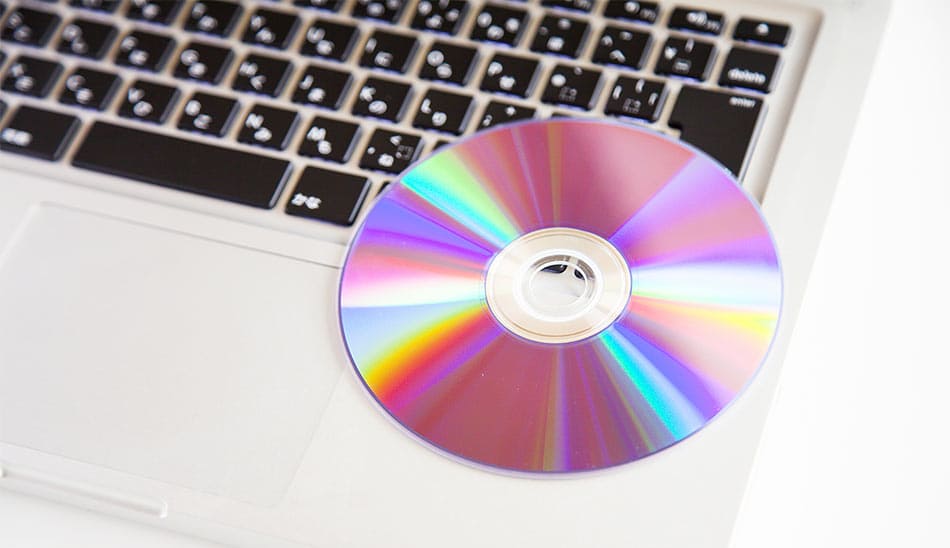 成为重度日漫迷后要做的第一件事情，就是买硬盘