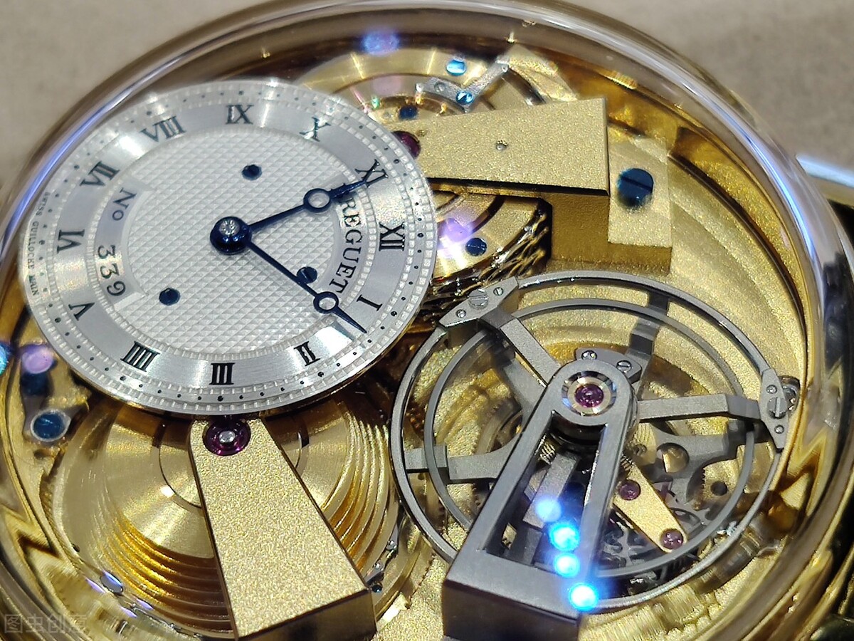 适合中年男人戴的手表推荐,30几岁的女人应该戴什么品牌手表