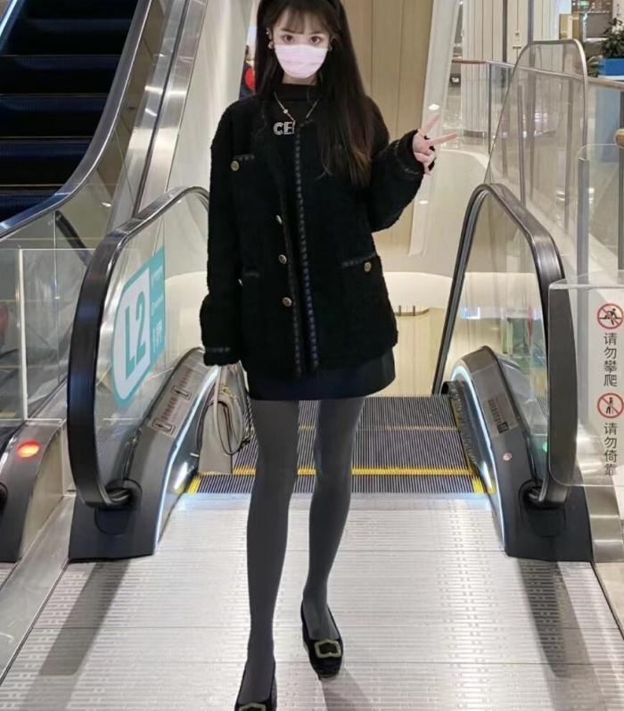 黑色和哪三种颜色搭配好看,黑色搭配这5个颜色好看有高级感