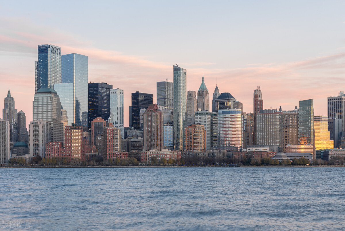 韩系商品退潮，华人赴韩受辱，韩国人表示：中韩关系是美国惹的祸