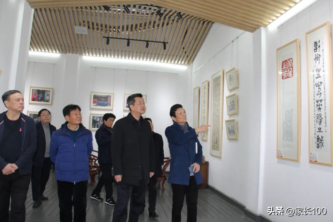 填报志愿可以冲两所高分学校吗,填报志愿冲的学校怎么选录取率高