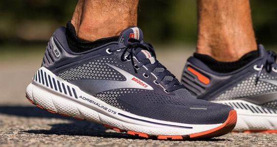 2018年十大顶级跑鞋,十大公认最强中长跑跑鞋