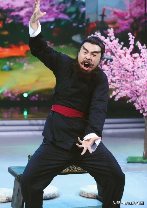 台上老实人，幕后“撒谎精”，这4位男明星一直在扮猪吃老虎