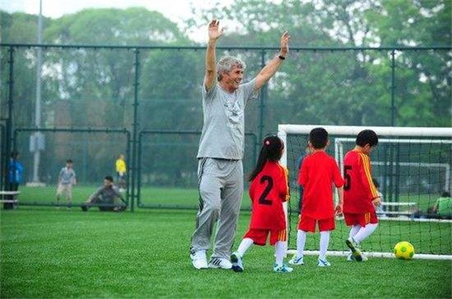 米卢夸赞中国足球神童,米卢评价中国足球