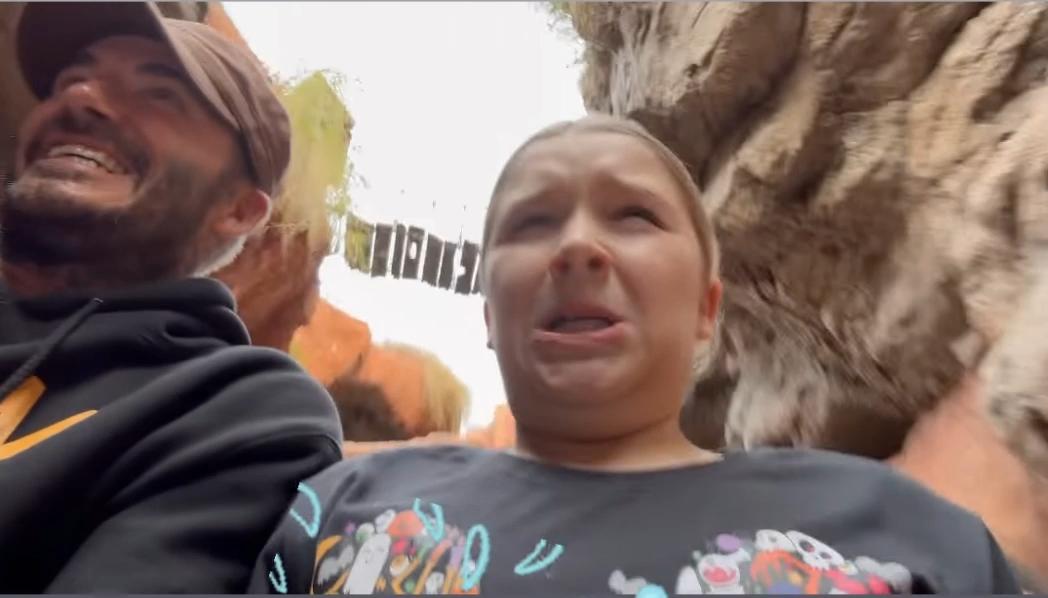 贝克汉姆二公子小七,贝克汉姆夫妇带孩子们畅游迪士尼