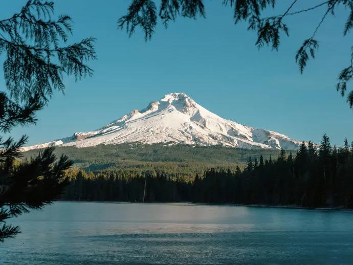 朋友圈背景图女生,朋友圈背景图动态视频
