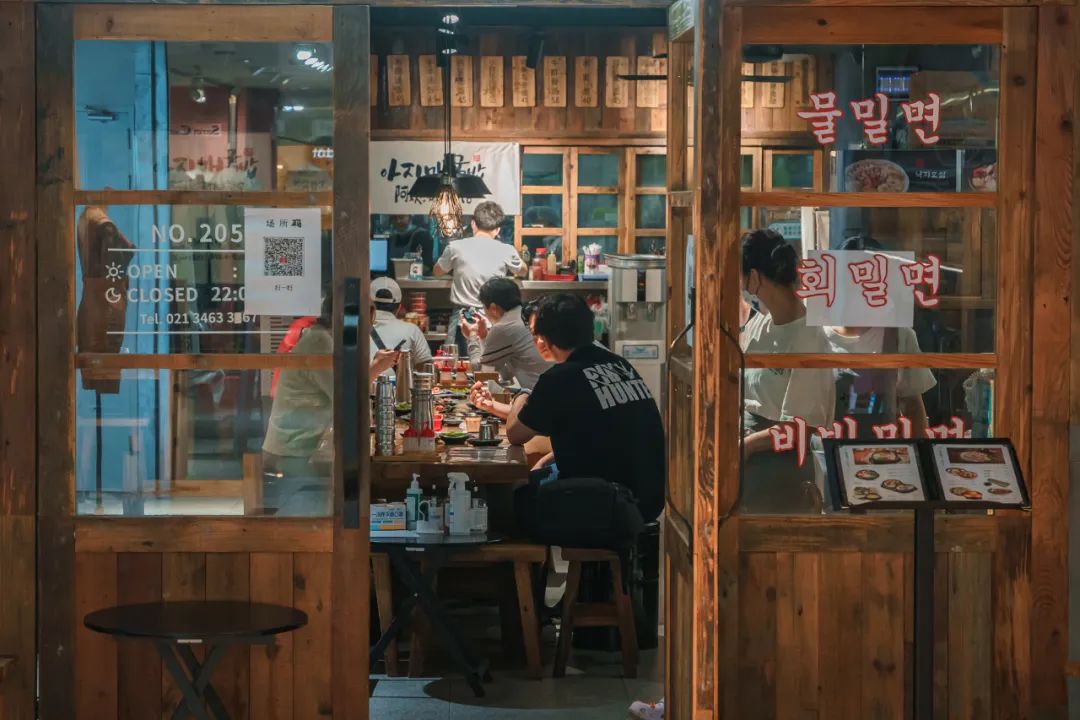 最新韩国街美食攻略,韩国街有什么好逛的