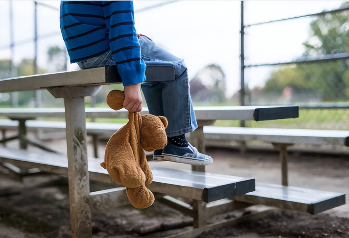 孤独的人不一定没有社交能力,一个人太孤独怎么突破社交壁垒