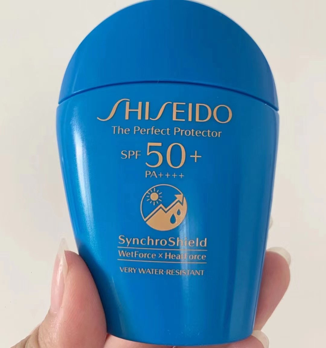 雅诗兰黛养肤和防晒遮瑕哪个好,蓝胖子和雅诗兰黛防晒哪个好